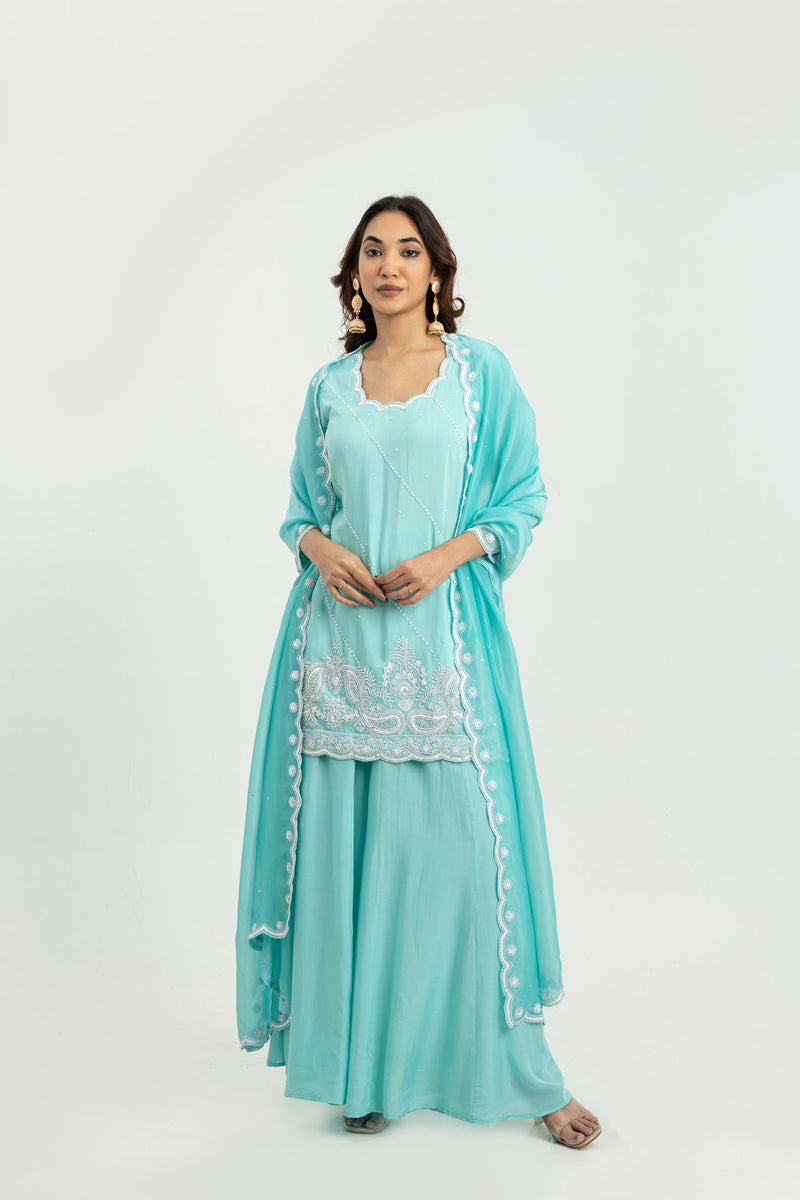 TURQUOISE SCALLOPED KURTA SET